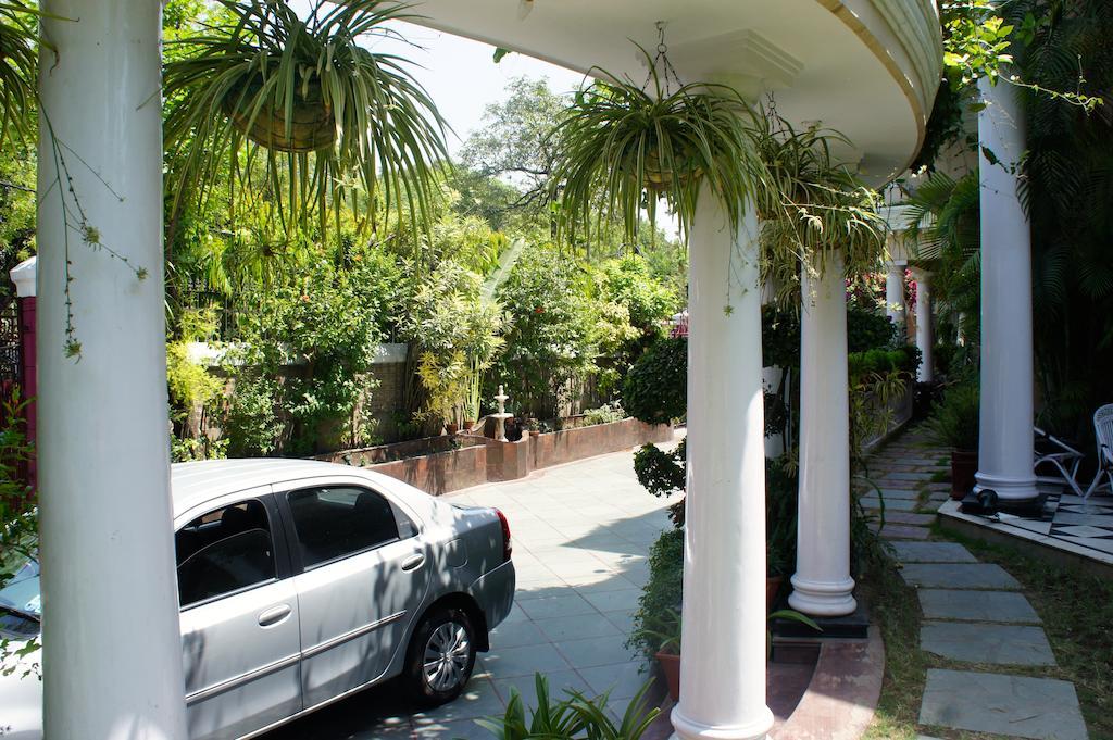 Sirohi House Нью-Дели Экстерьер фото
