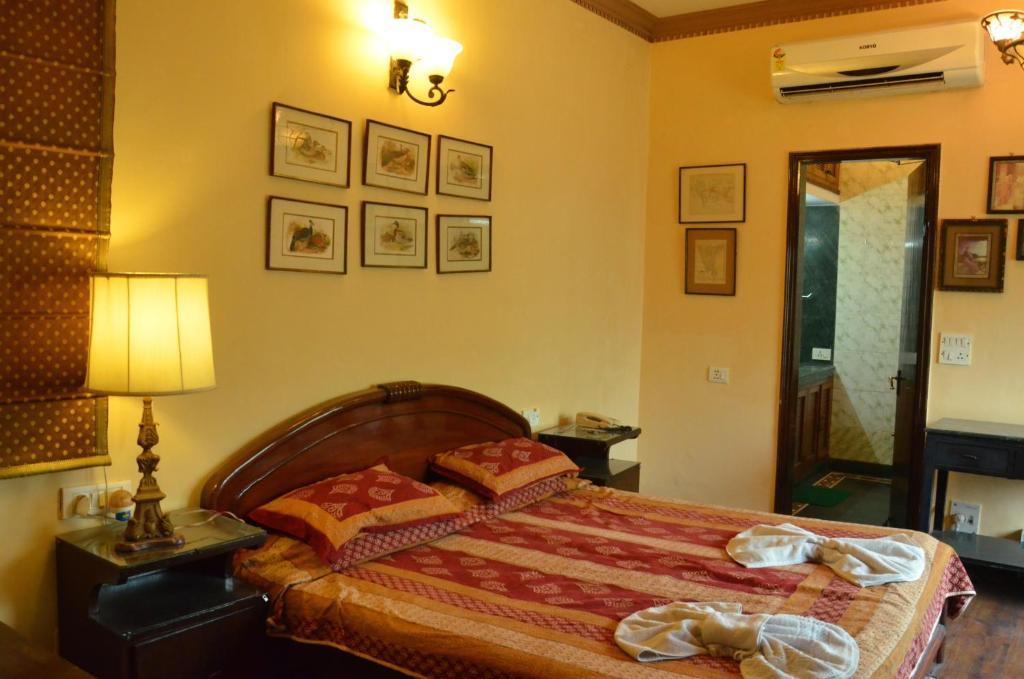 Sirohi House Нью-Дели Экстерьер фото